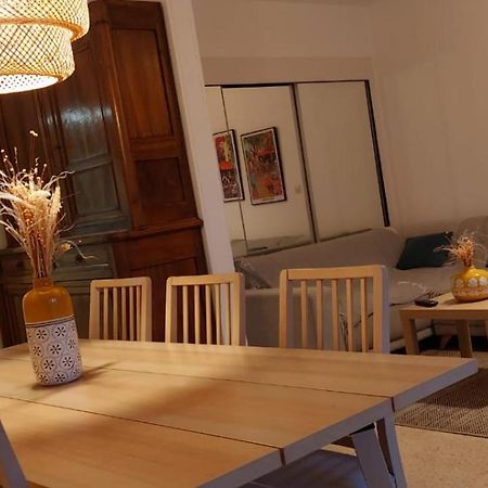 T3 Spacieux Et Lumineux A 5Min Du Port De Sanary - Fleur De Mai Apartment Bagian luar foto